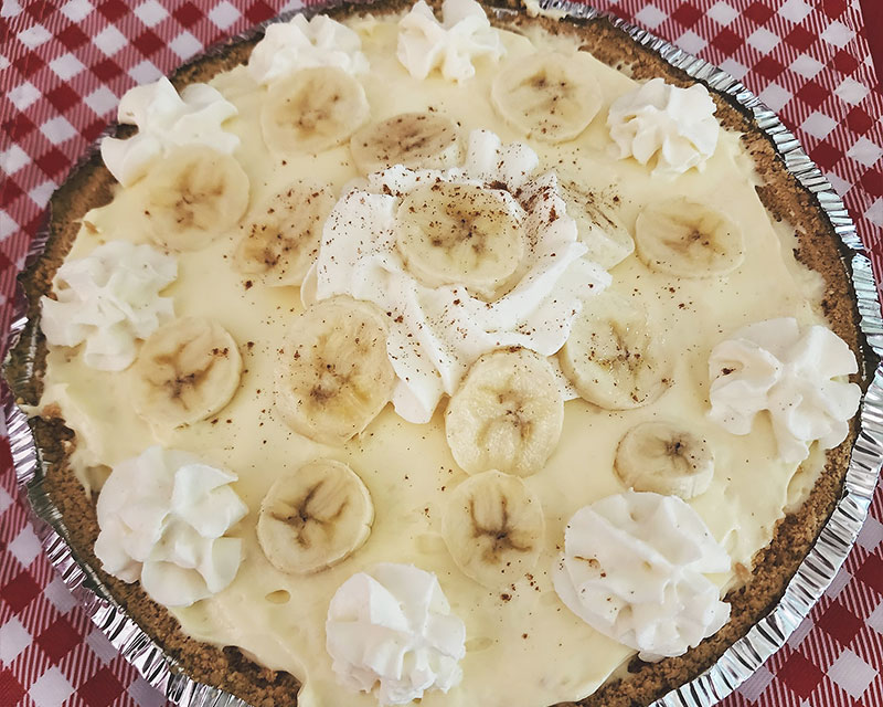 Banana Foster Cream Cheese Pie